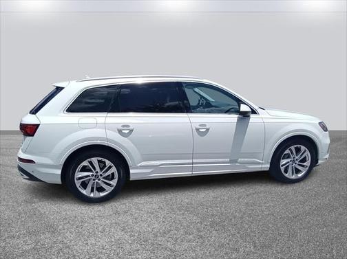 2023 Audi Q7 55 Prestige