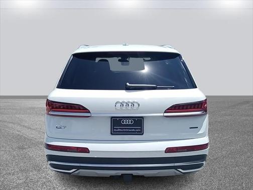 2023 Audi Q7 55 Prestige