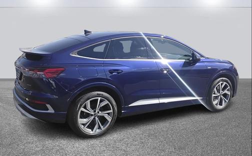 2025 Audi Q4 e-tron Sportback Premium Plus 55 quattro