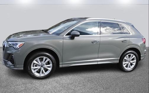 2025 Audi Q3 Premium 45 TFSI S line quattro Tiptronic