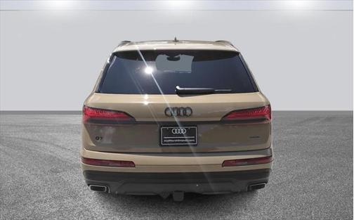 2025 Audi Q7 55 Premium Plus