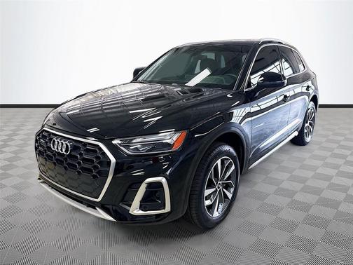 Mythos Black Metallic 2024 Audi Q5 45 S line Premium