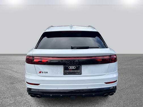 2026 Audi SQ8 4.0T Prestige