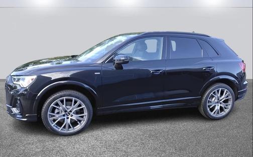 2025 Audi Q3 45 S line Premium Plus