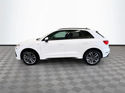 Arkona White 2024 Audi Q3 45 S line Premium Plus