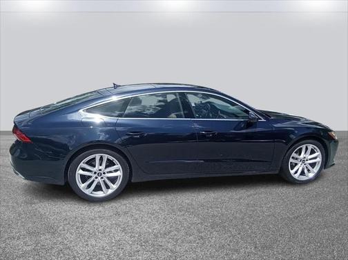 2022 Audi A7 55 Premium Plus