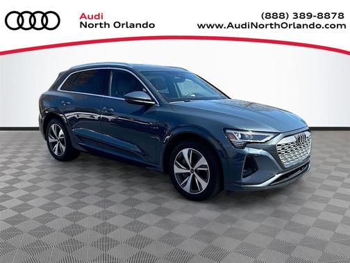 2024 Audi Q8 e-tron Premium