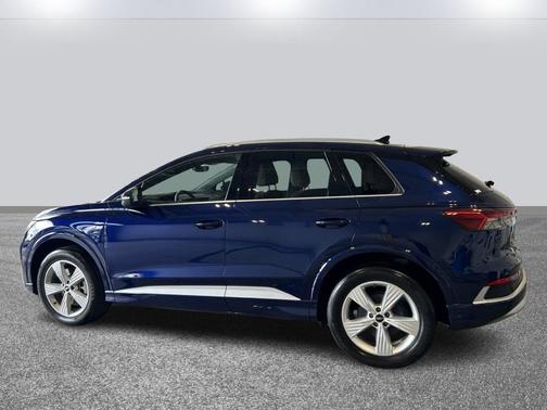 2023 Audi Q4 e-tron Premium Plus 50 quattro