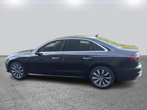 2022 Audi A4 40 Premium