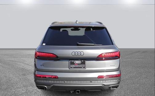 2026 Audi Q7 55 Premium Plus