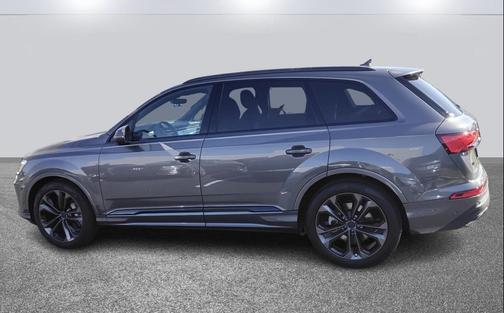 2026 Audi Q7 55 Premium Plus