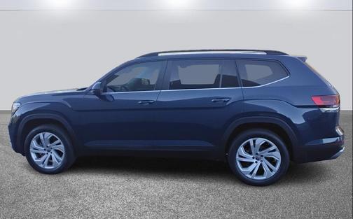 2022 Volkswagen Atlas 3.6L SE w/Technology