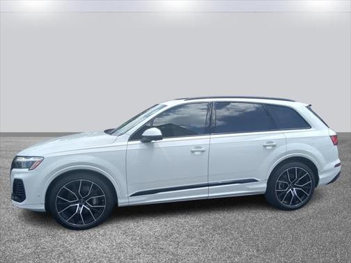 2025 Audi Q7 55 Prestige