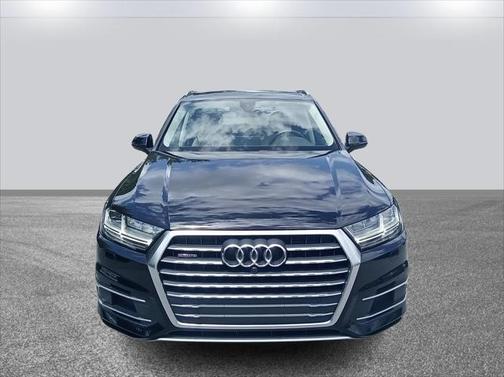 2019 Audi Q7 45 Premium Plus