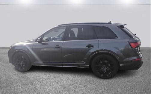 2025 Audi SQ7 4.0T Premium Plus