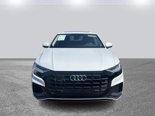 2023 Audi Q8 55 Premium Plus