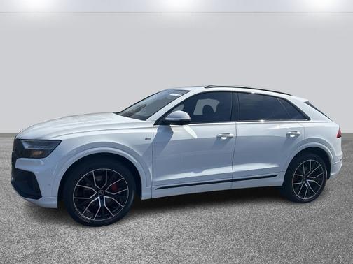 2023 Audi Q8 55 Premium Plus