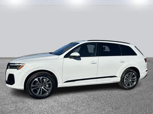 2026 Audi Q7 45 Premium