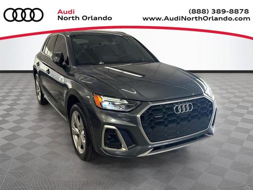Daytona Gray Pearl Effect 2023 Audi Q5 45 S line Premium Plus