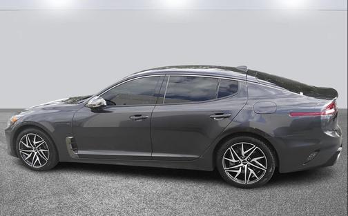 2023 Kia Stinger GT-Line