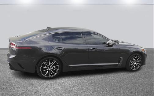 2023 Kia Stinger GT-Line