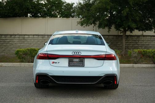 2025 Audi RS 7 4.0T Performance