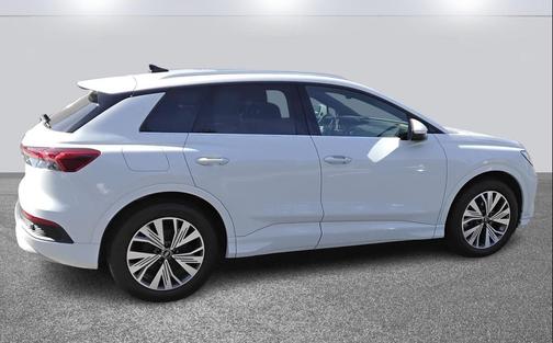 2023 Audi Q4 e-tron Premium 40 RWD