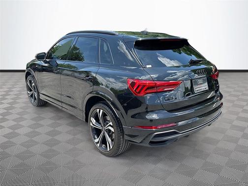 Mythos Black Metallic 2023 Audi Q3 45 S line Premium Plus