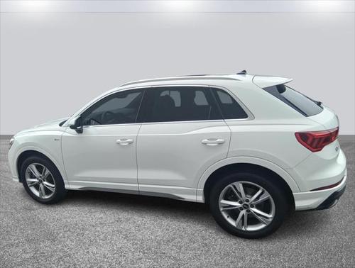 2022 Audi Q3 45 S line Premium Plus