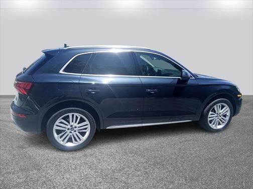 2018 Audi Q5 2.0T Premium Plus