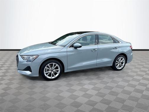 Arrow Gray Pearl Effect 2025 Audi A3 Premium