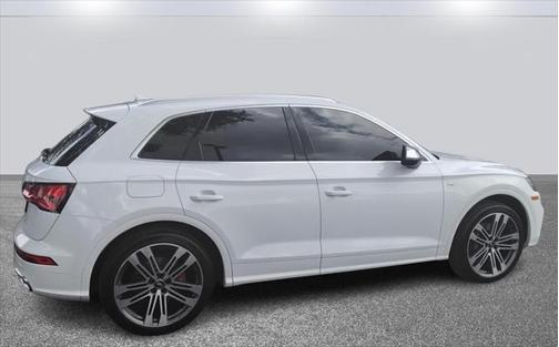 2018 Audi SQ5 3.0T Premium Plus