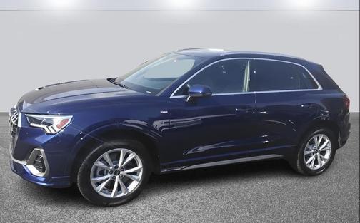 2025 Audi Q3 Premium 45 TFSI S line quattro Tiptronic