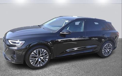 2024 Audi Q8 e-tron Premium Plus