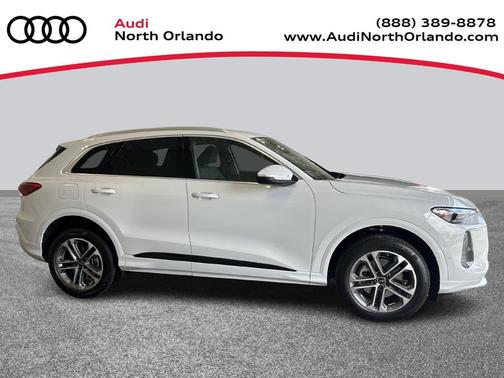 2025 Audi Q5 Premium TFSI quattro S tronic