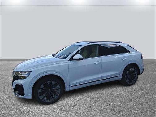 2025 Audi Q8 55 Premium Plus