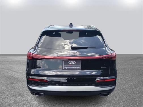 2025 Audi Q5 Premium