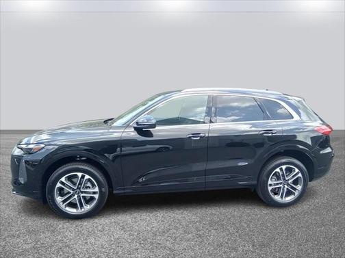 2025 Audi Q5 Premium