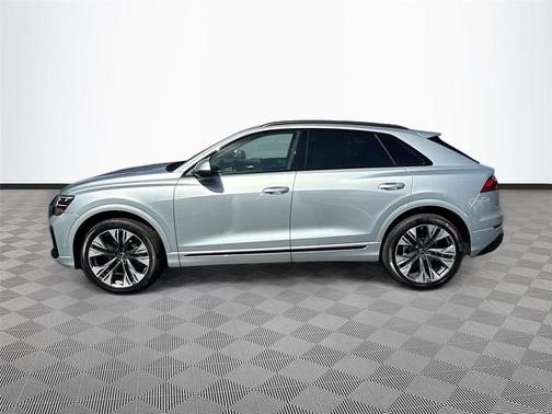Satellite Silver Metallic 2025 Audi Q8 55 Premium Plus