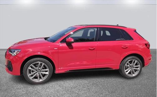 2025 Audi Q3 Premium 45 TFSI S line quattro Tiptronic