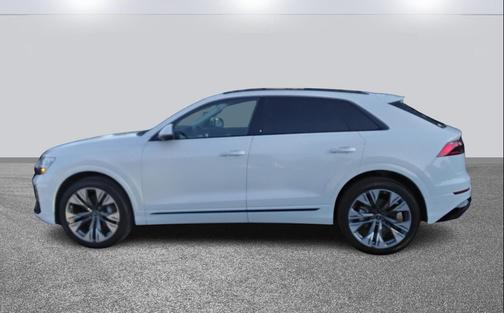 2025 Audi Q8 55 Premium Plus