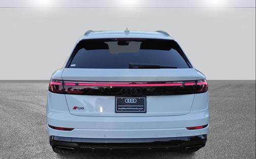 2025 Audi Q8 55 Premium Plus