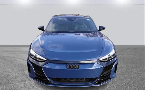 2022 Audi e-tron GT Premium Plus