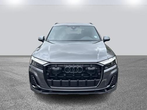2026 Audi Q7 55 Premium Plus
