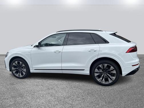 2026 Audi Q8 55 Premium Plus