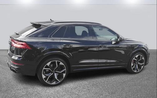 2024 Audi RS Q8 4.0T