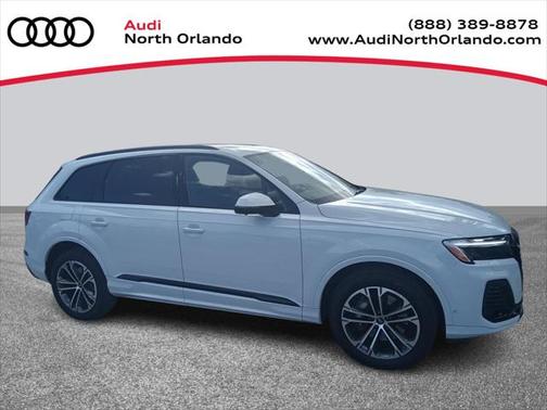 2025 Audi Q7 45 Premium Plus