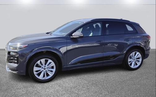 2025 Audi Q6 e-tron Premium Plus