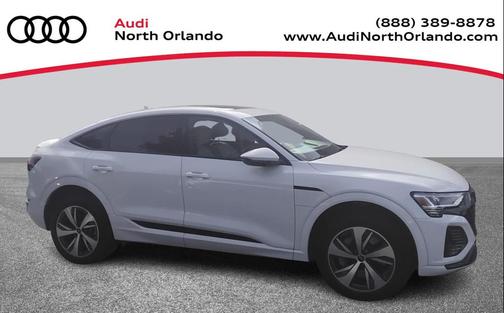 2024 Audi Q8 e-tron Premium