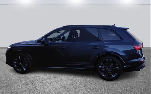 2026 Audi Q7 55 Premium Plus